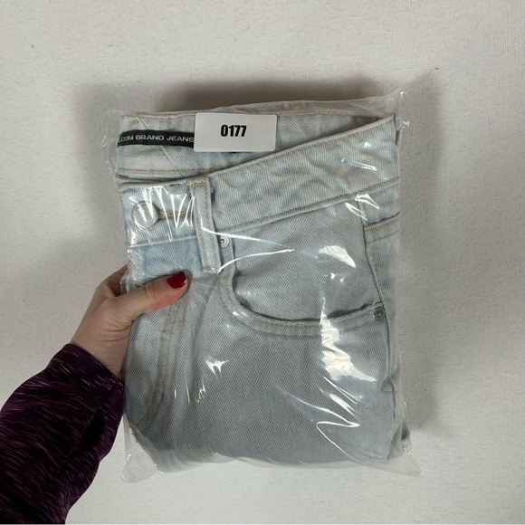 Volcom Brand Jeans Skinny Fit Button Fly Women’s 24 High Rise Light Wash Denim - Picture 13 of 13